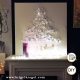 Weihnachtsbaum auf Leinwand in 3D basteln. Dieser Weihnachstbaum wird jedes Jahr deine Wanddeko erneut zu Weihnachten zieren können. Auf dem Blog findest du die Bastelanleitung mit Papiersternen zur beleuchteten Weihnachtsdeko zum selbermachen.